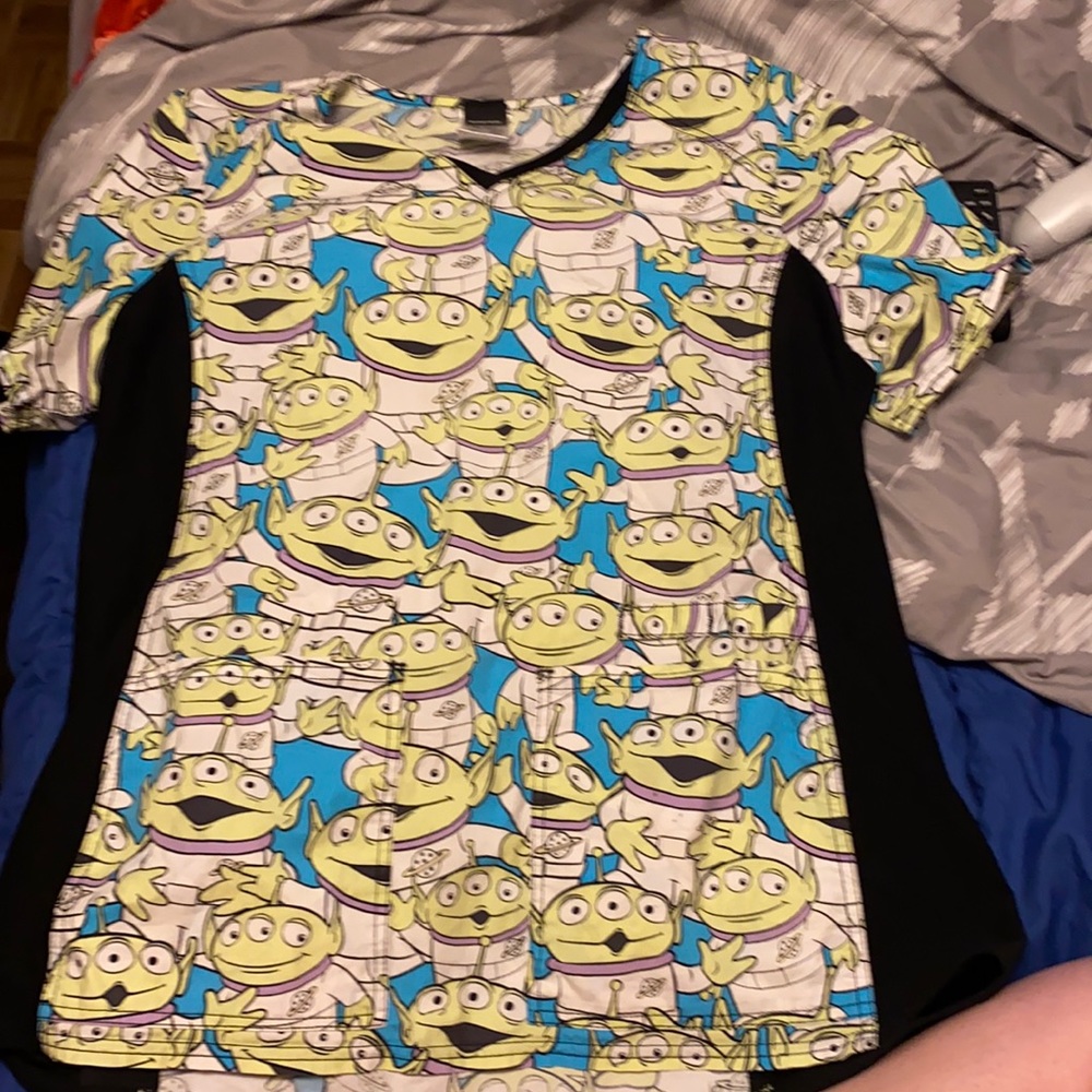 Scrub top